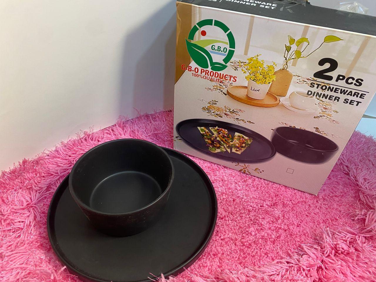 Stoneware dinner set