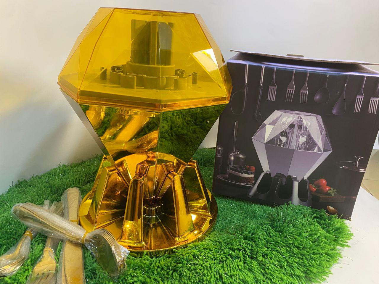 Luxury Rotating Diamond Shaped Cutlery Set 24 Pcs - Image 2