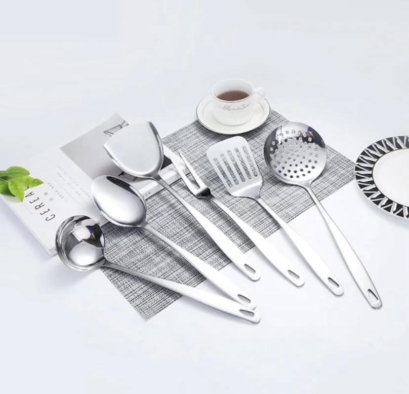 Stainless steel kitchenware