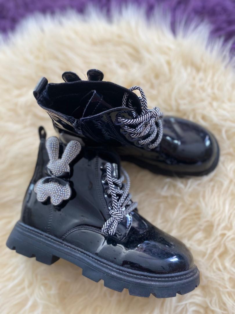 Pearl Teddy Boots - Image 3