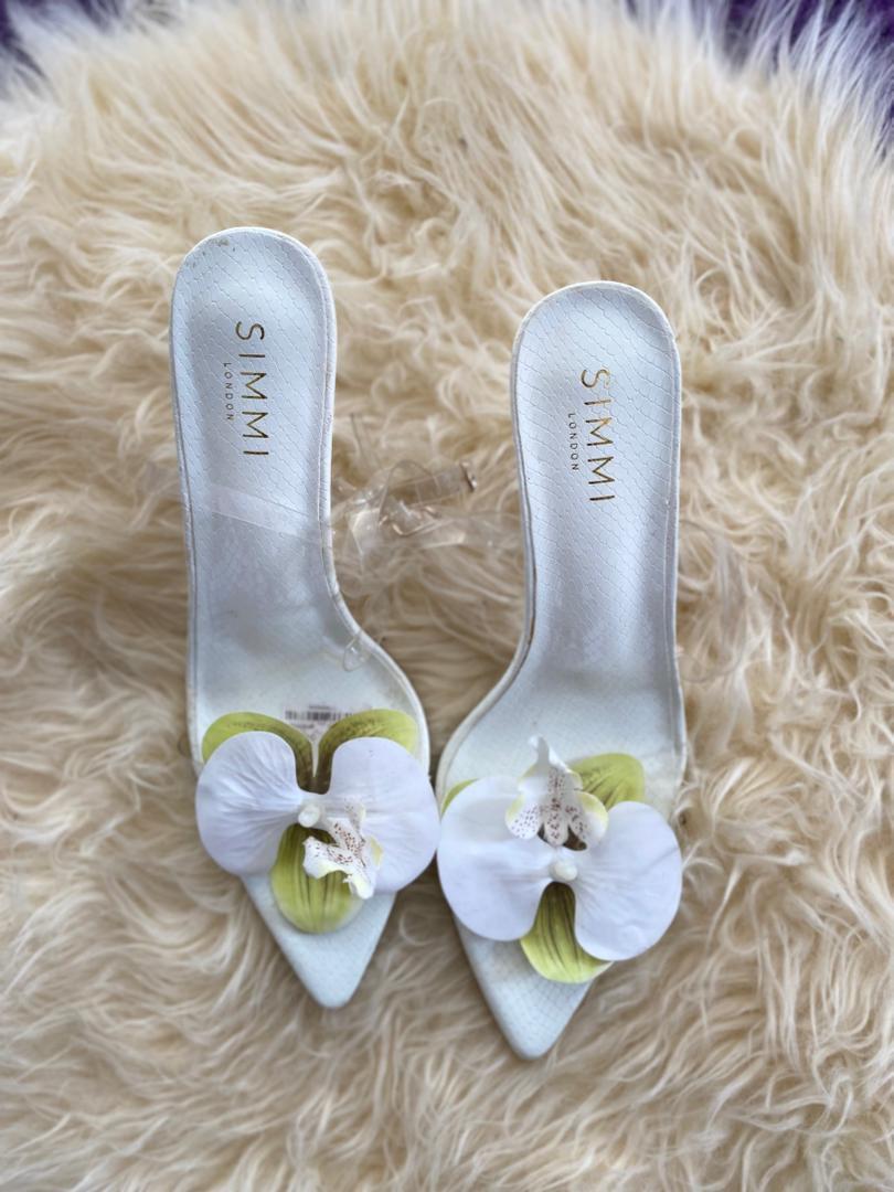 Simmi sandals heels shoes - Image 3