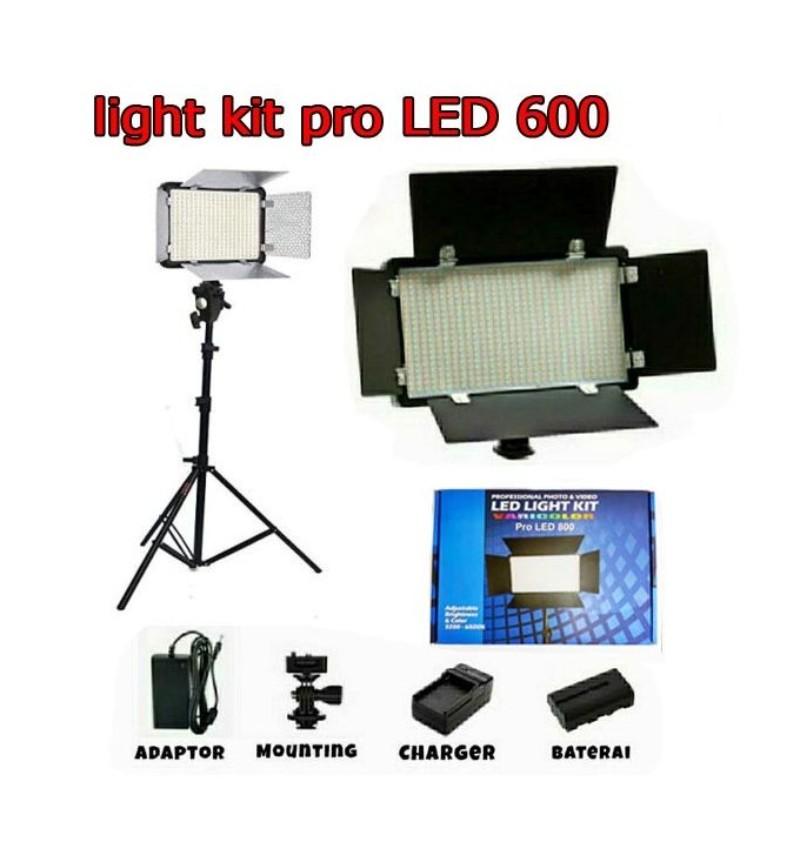 Pro LED 600 Light Kit + Tripod Stand + Batteries - Image 2