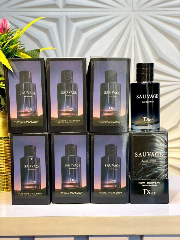 Christian Dior r Sauvage (LONG LASTING)
